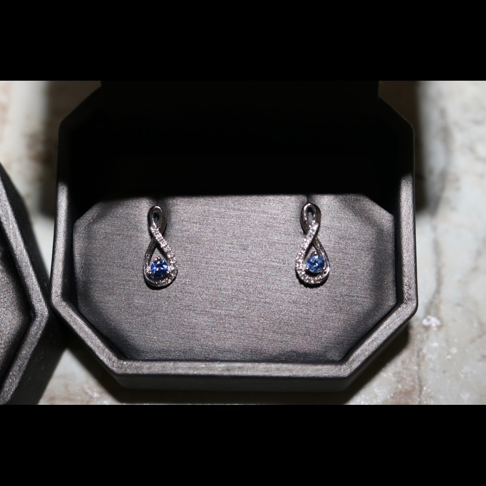 Kentucky Blue Sapphire Earrings